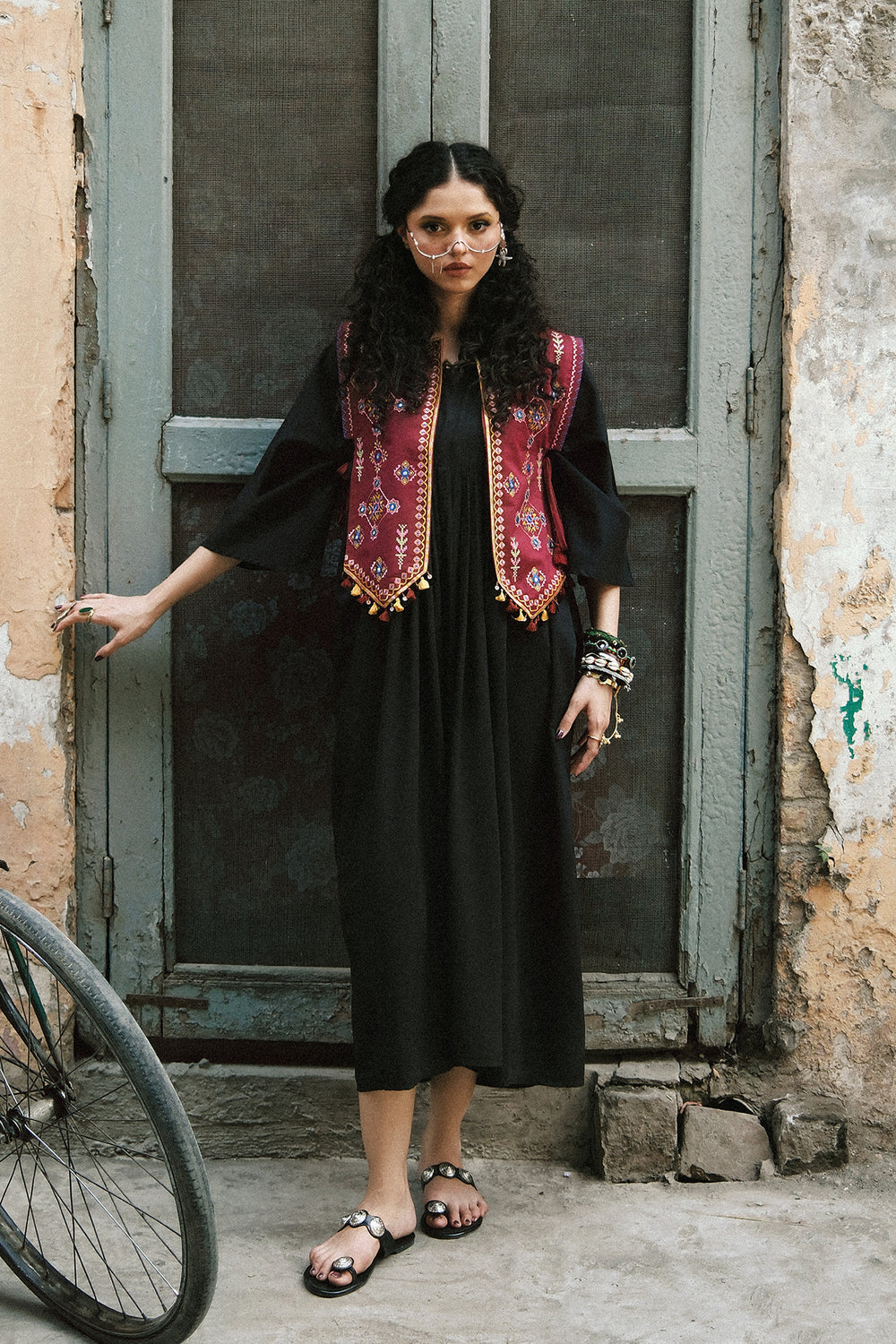 JET BLACK | E0788/119/902 | BOHO NEW LOOKBOOK | Ethnc