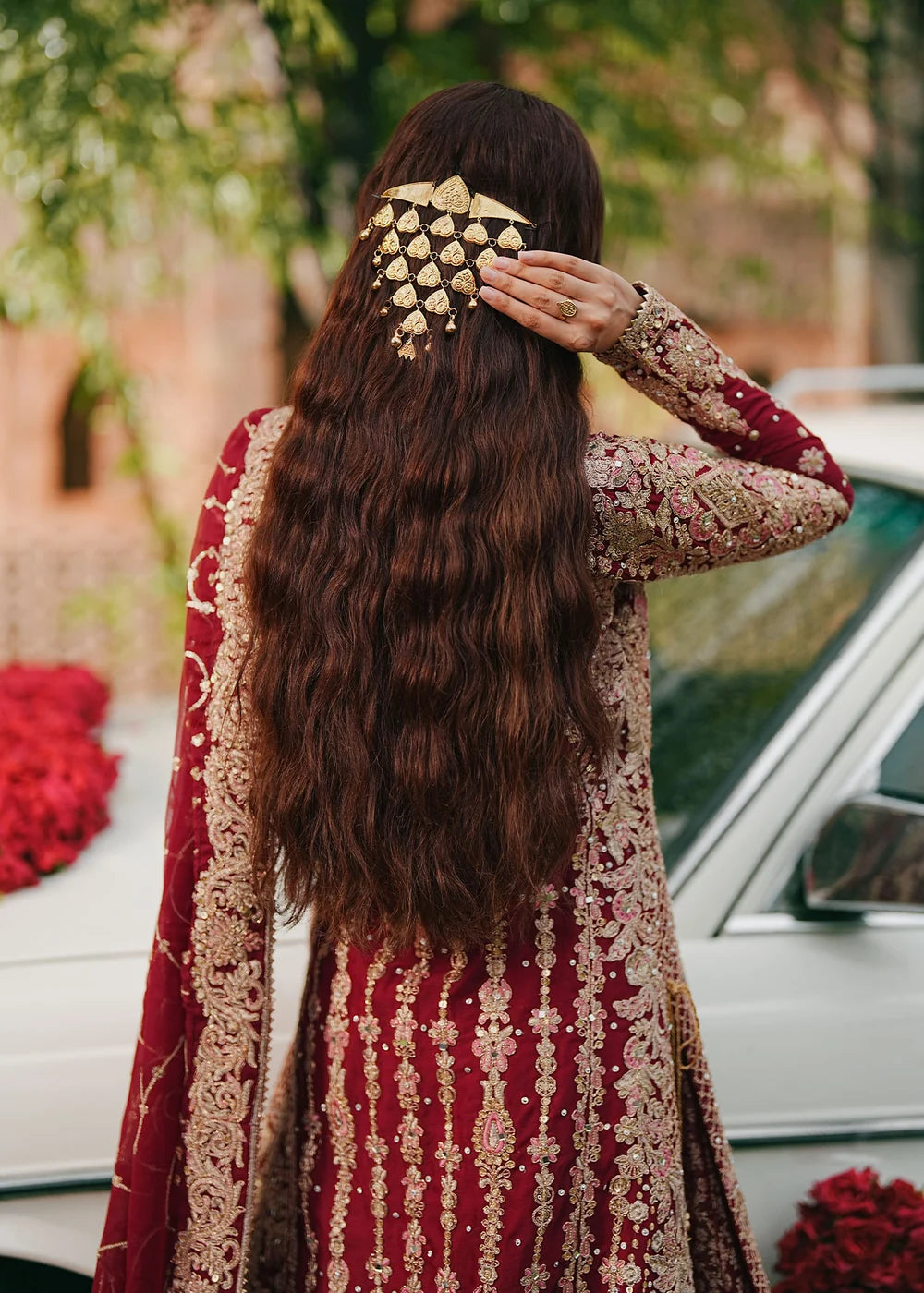 Surkhi | Dilruba | Haseens