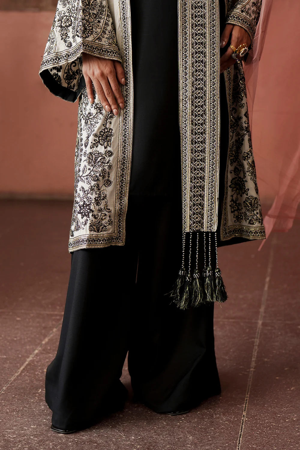 COCONUT MILK | E1257-104-003 | Women Boutique | Ethnc