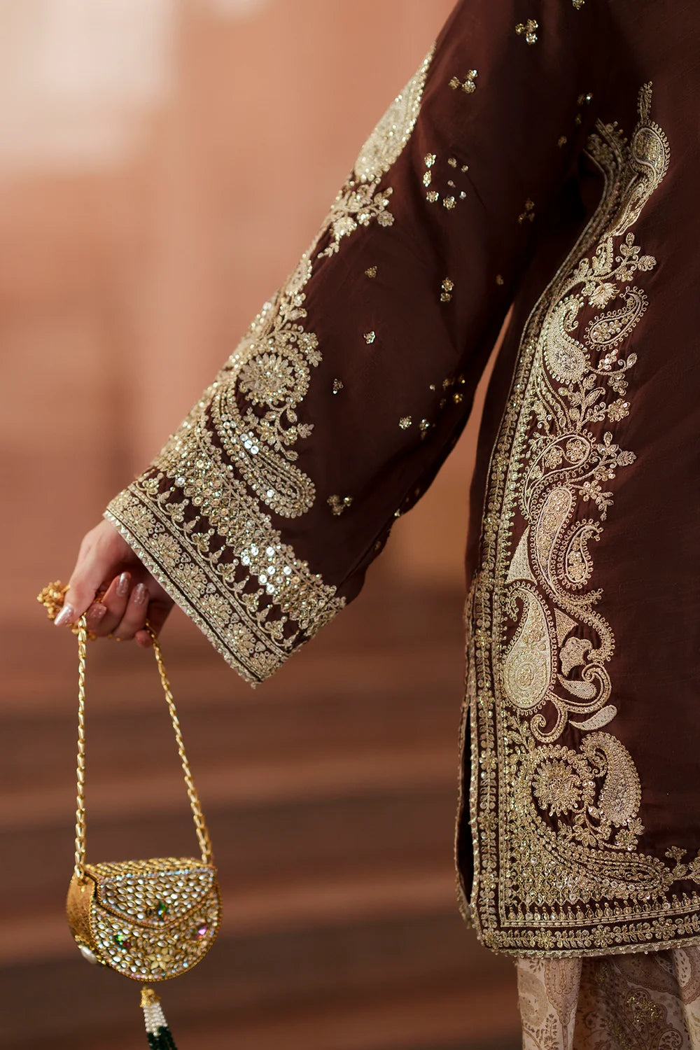 BROWN | E1241-104-801 | Ethnc