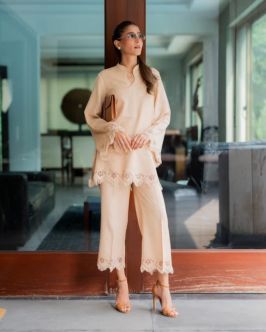 Écru Fleur Set | New Arrivals | LIRA