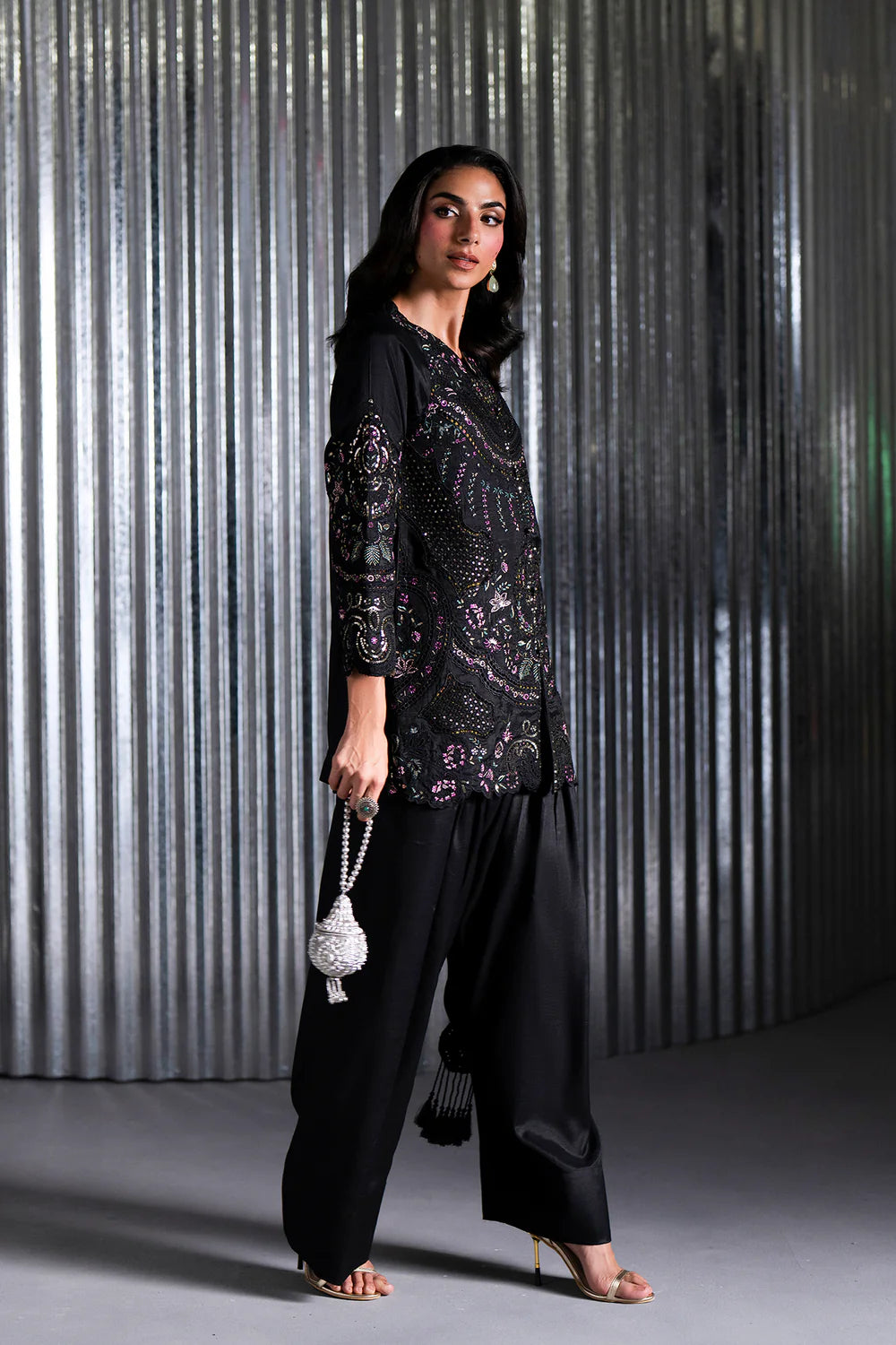 JET BLACK | E1142/104/902 | Women Boutique 29 June ‘26 | Ethnc