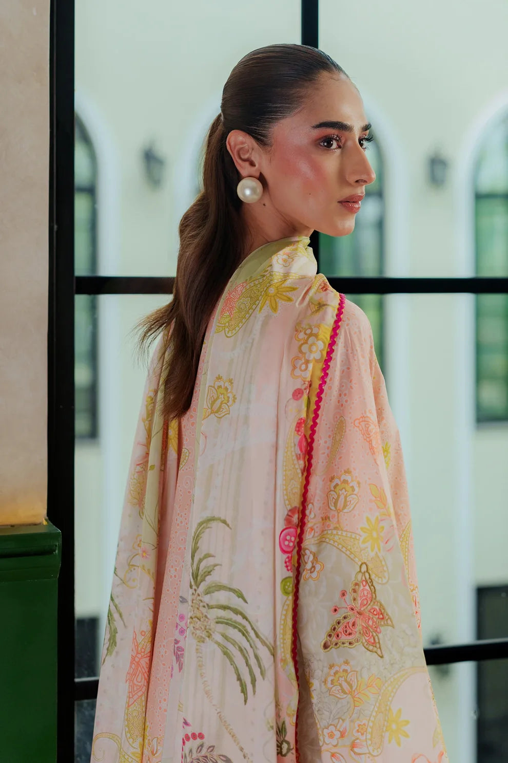 Peach Pavlova | Leena Summer Love '26 | Flairs Studio