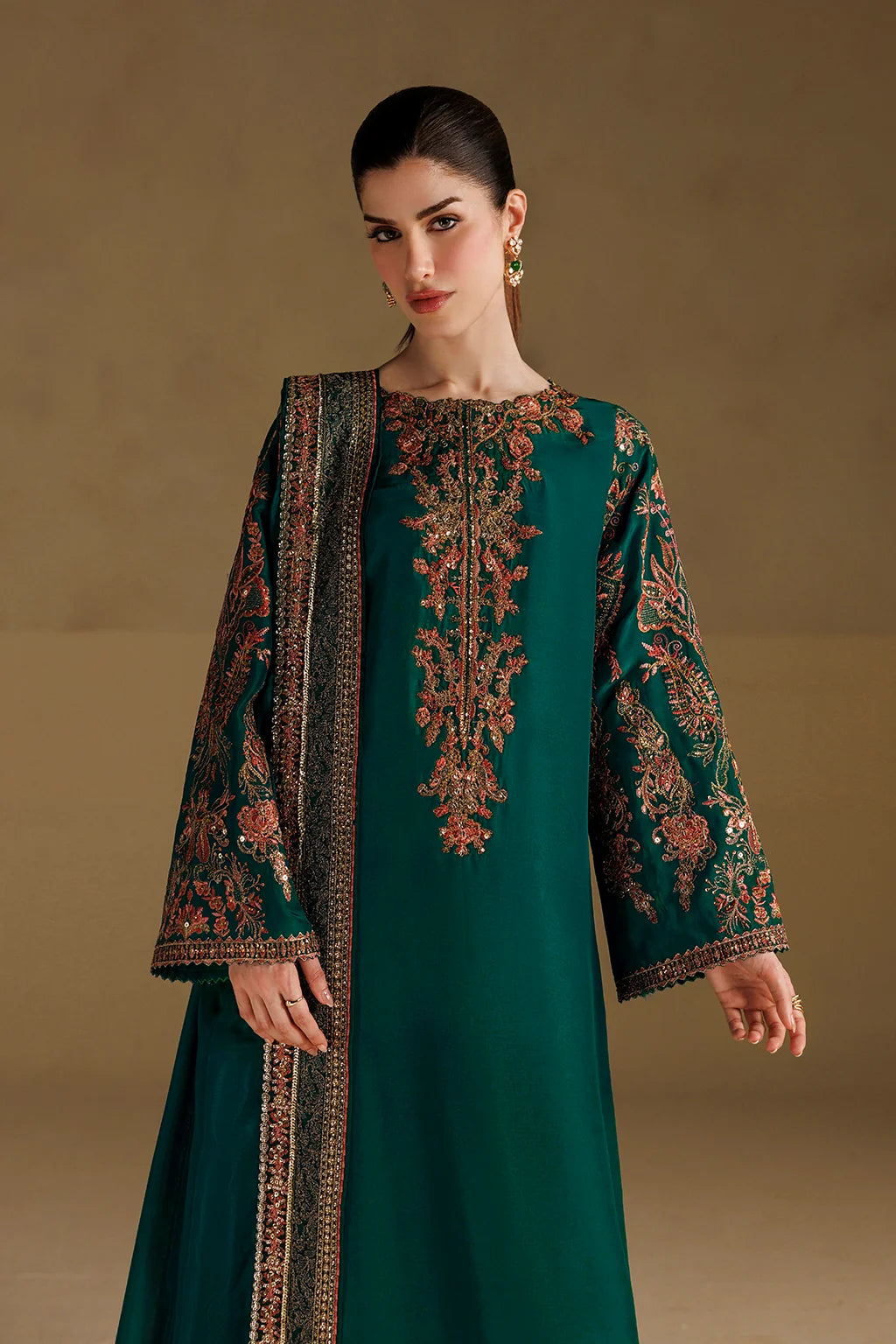 UE-738 Dyed Pure Ramen Silk | Formals ‘26 | Iznik