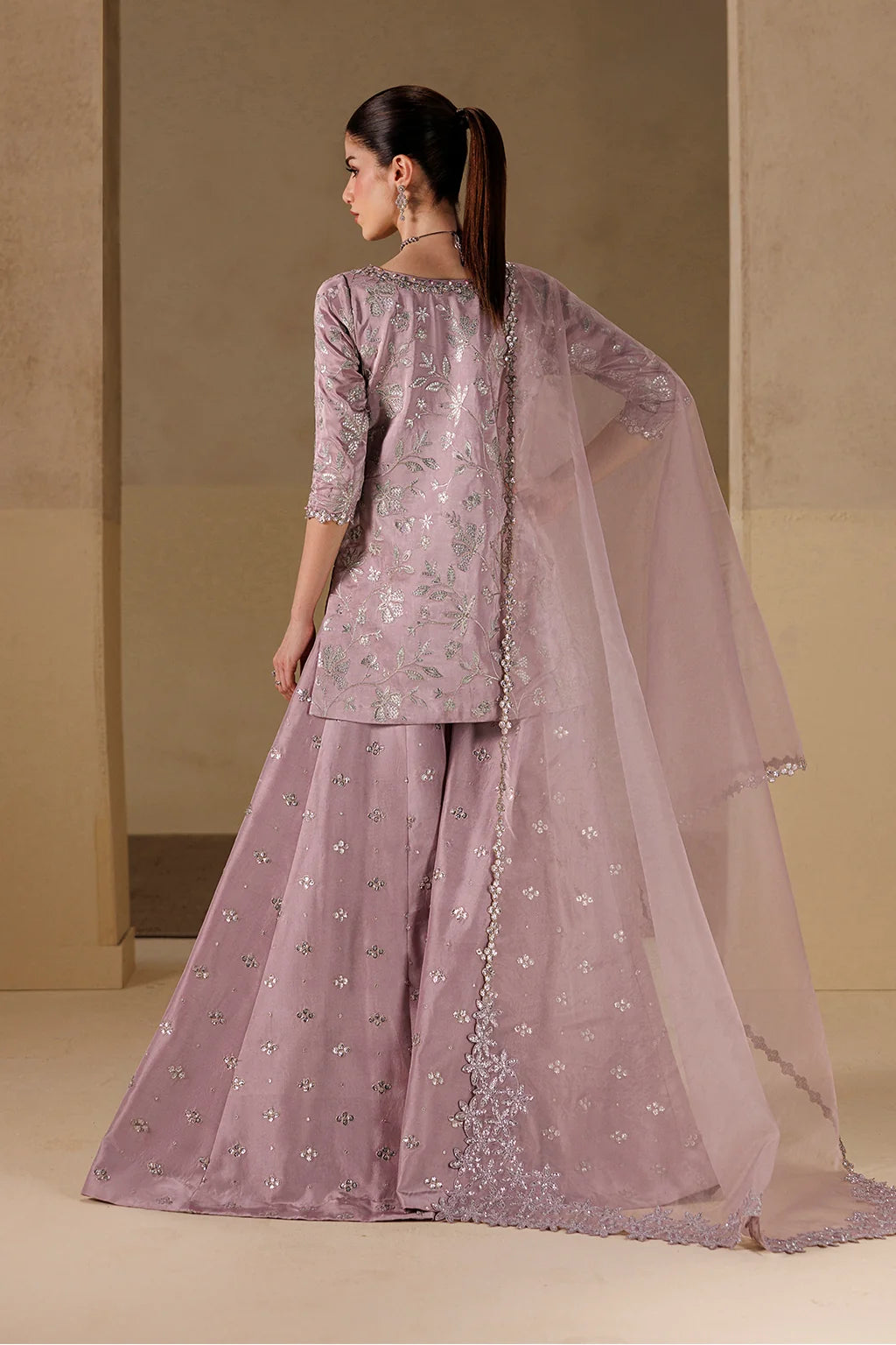 UE-730 Embroidered Ramen Silk | Formals ‘26 | Iznik