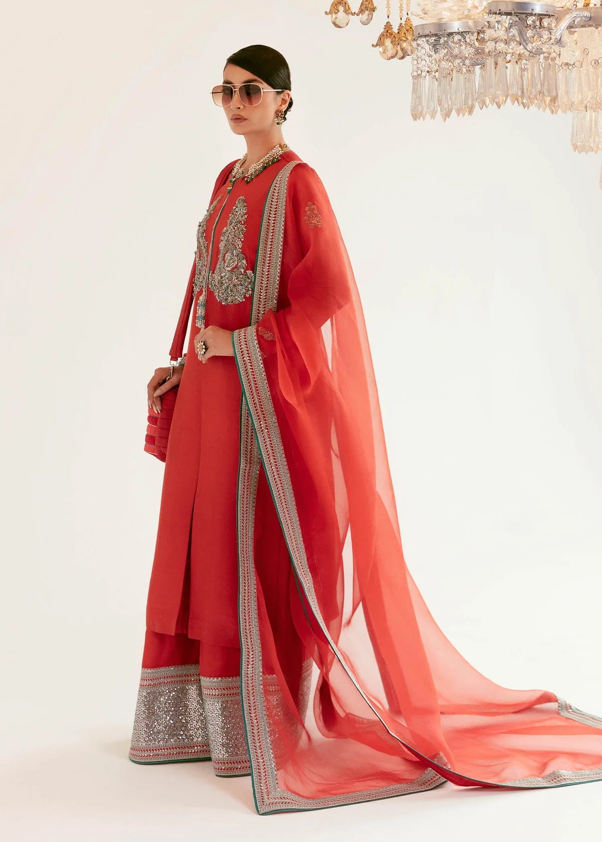 Mitra | Chamak Damak | Hussain Rehar