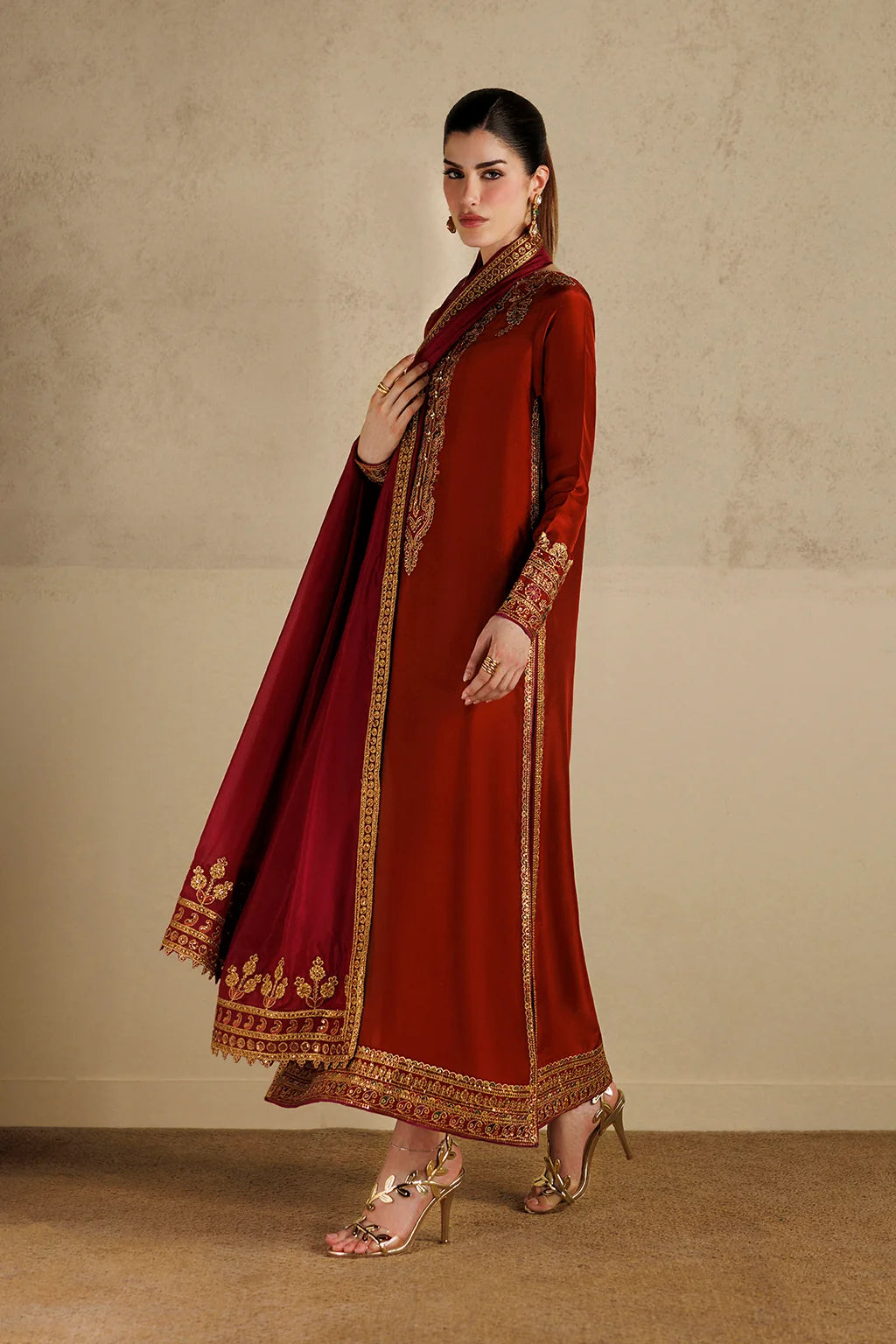 UE-729 Pure Dyed Ramen Silk | Formals ‘26 | Iznik