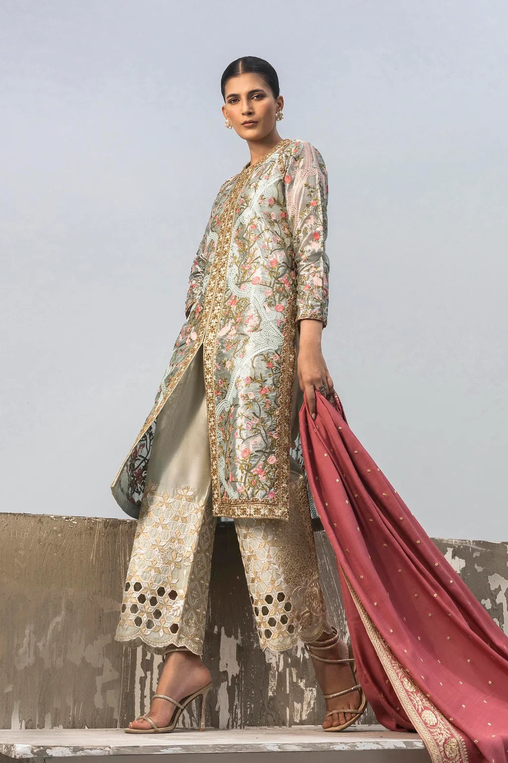 R-111 | Couture | Sana Safinaz