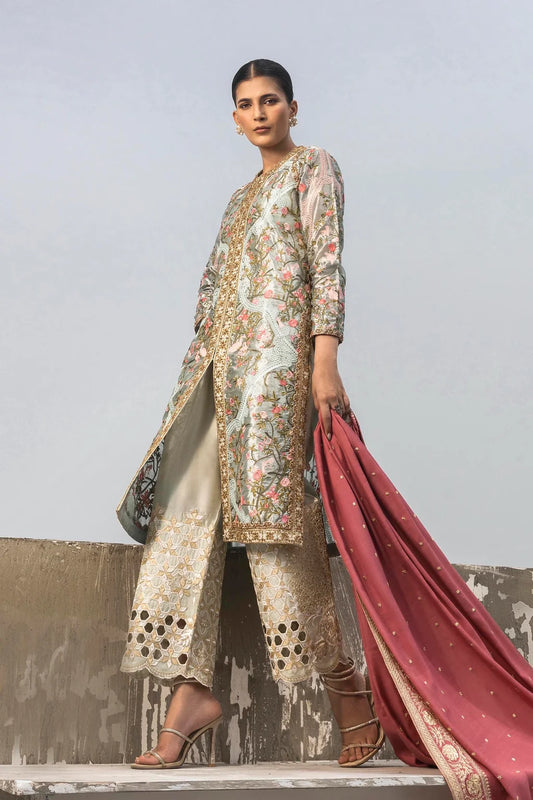 R-111 | Couture | Sana Safinaz