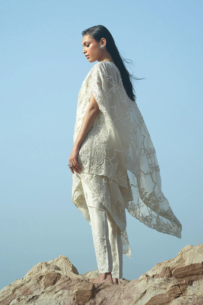 ISLA | Semi Formals | Sania Maskatiya