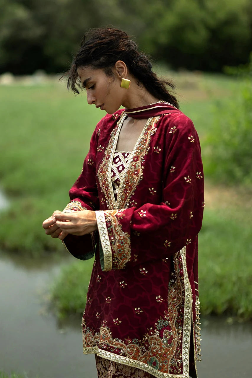 FILZA | Semi Formals | Sania Maskatiya
