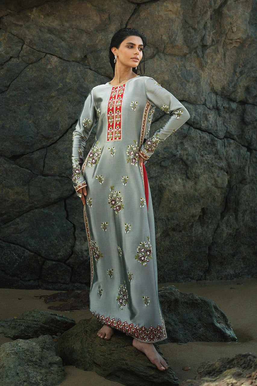 LAIA | Semi Formals | Sania Maskatiya