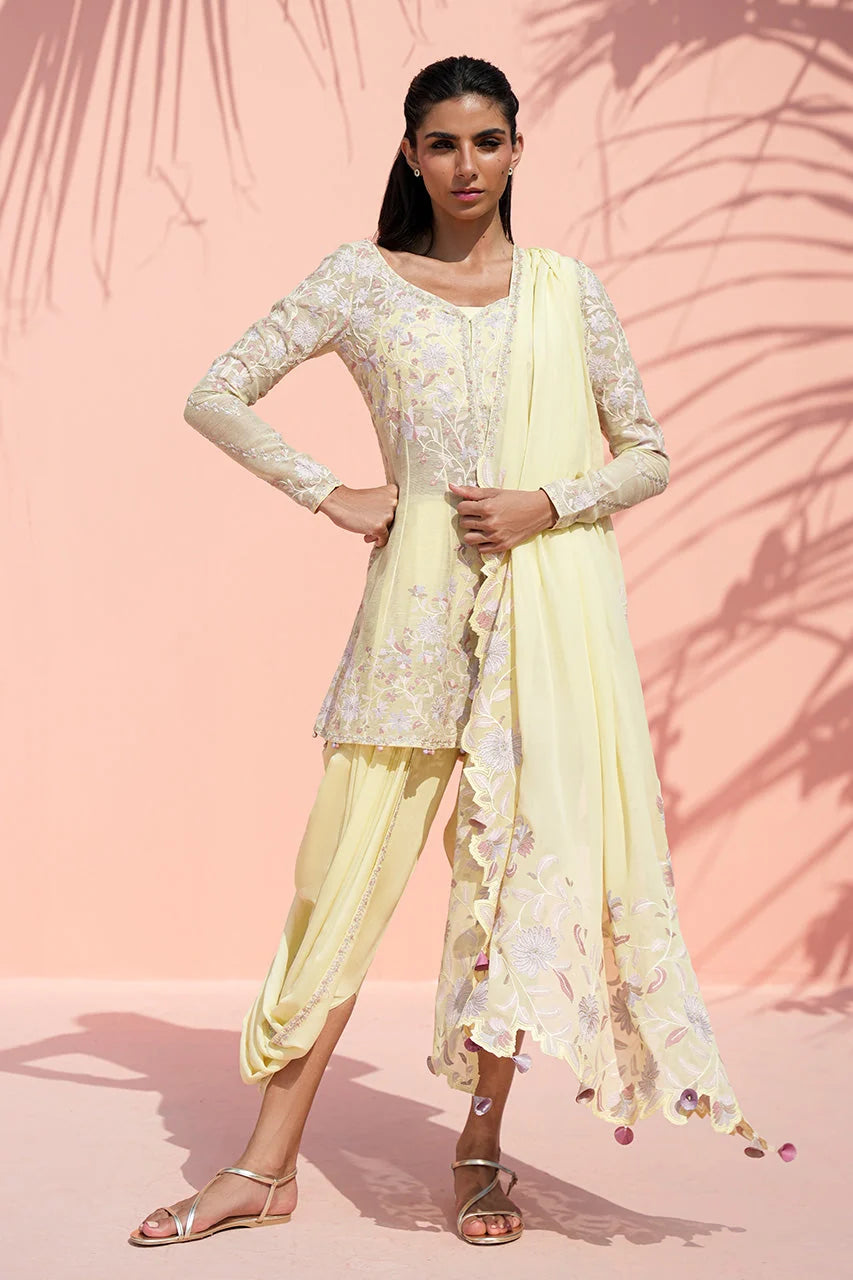 NEZIHA | Semi Formals | Sania Maskatiya