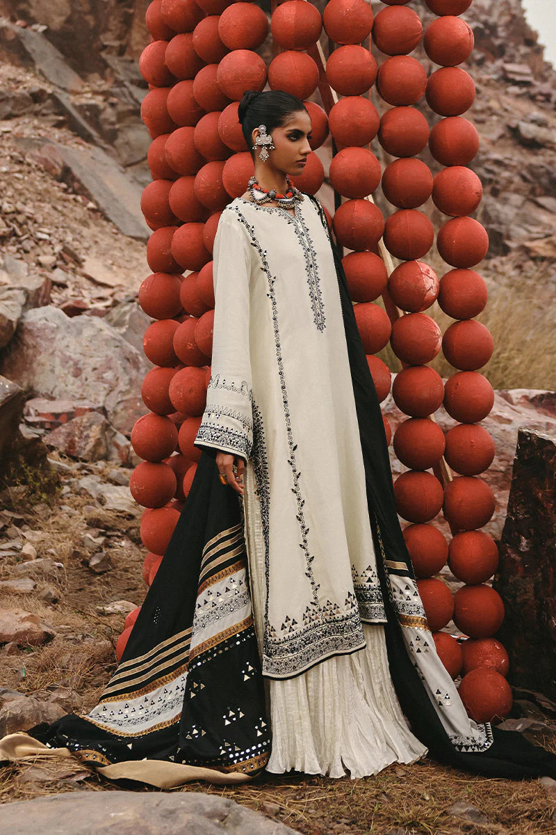 Zyla Shawl | The Festive Chapter | Sumaira Khanani