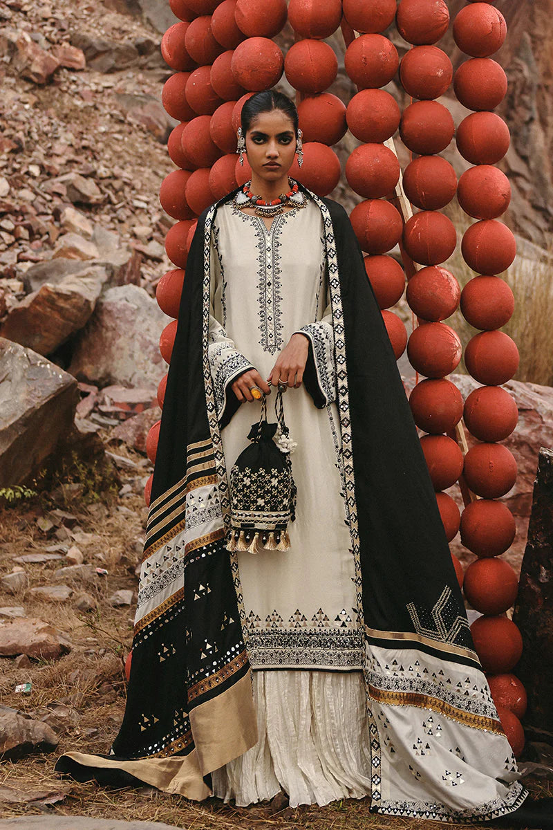 Zyla Shawl | The Festive Chapter | Sumaira Khanani