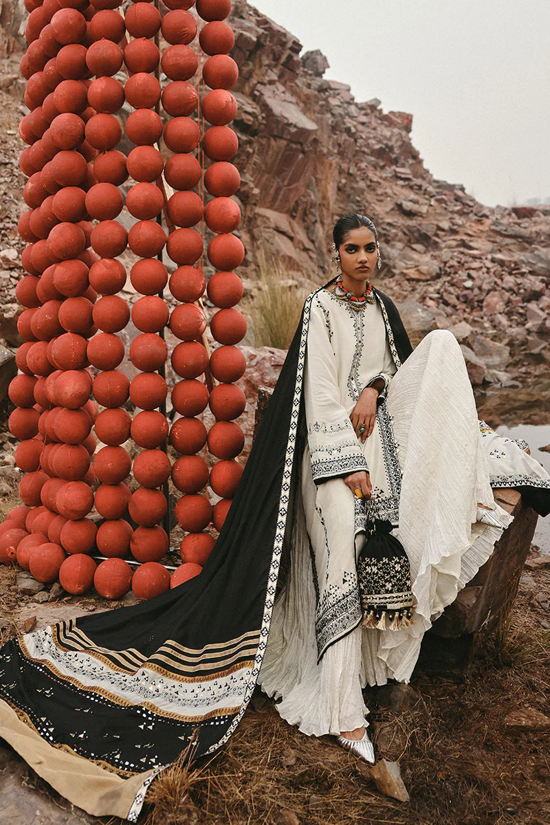 Zyla Shawl | The Festive Chapter | Sumaira Khanani