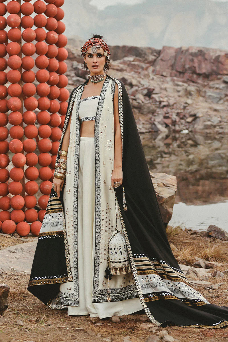 Liana Shawl | The Festive Chapter | Sumaira Khanani