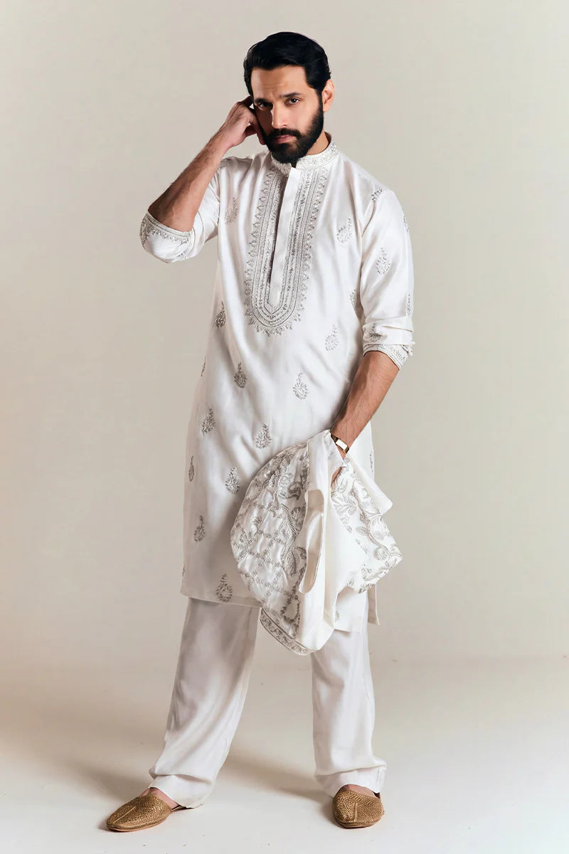Badar' Waistcoat | REPUBLIC MENSWEAR