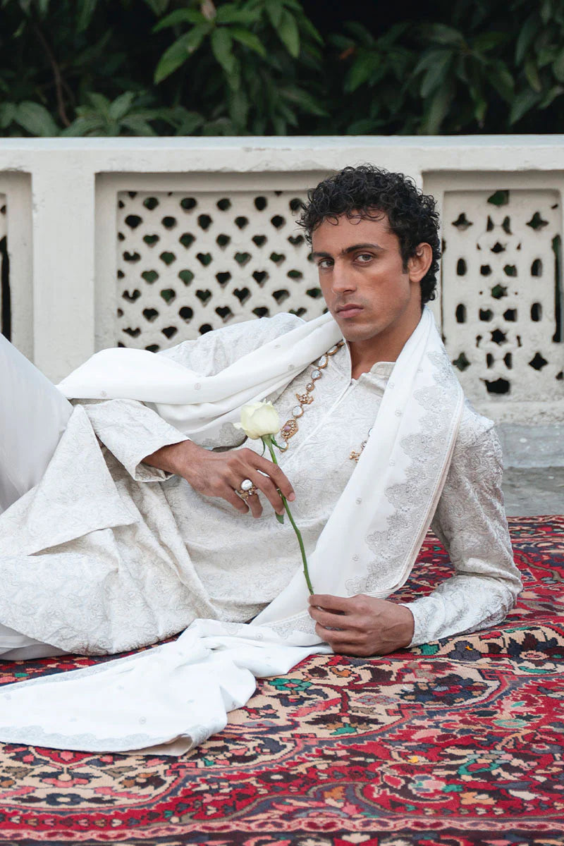 'Zoravar' Shawl | REPUBLIC MENSWEAR
