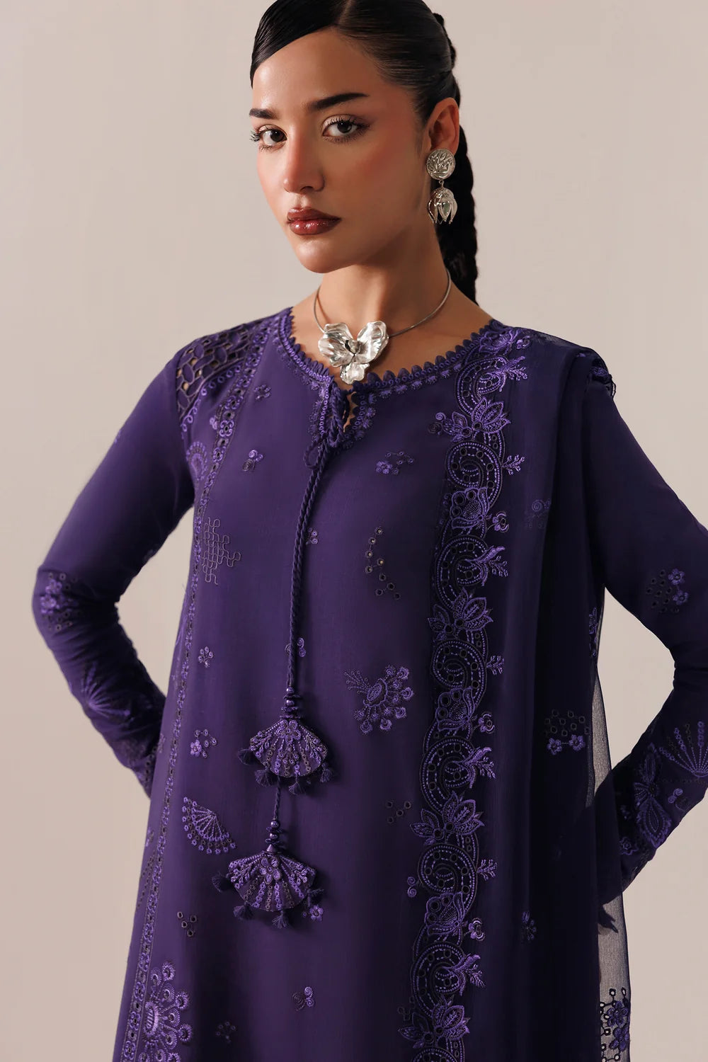 QLW-05 ZEEMAL | Qline Linen ‘26 | Qalamkar