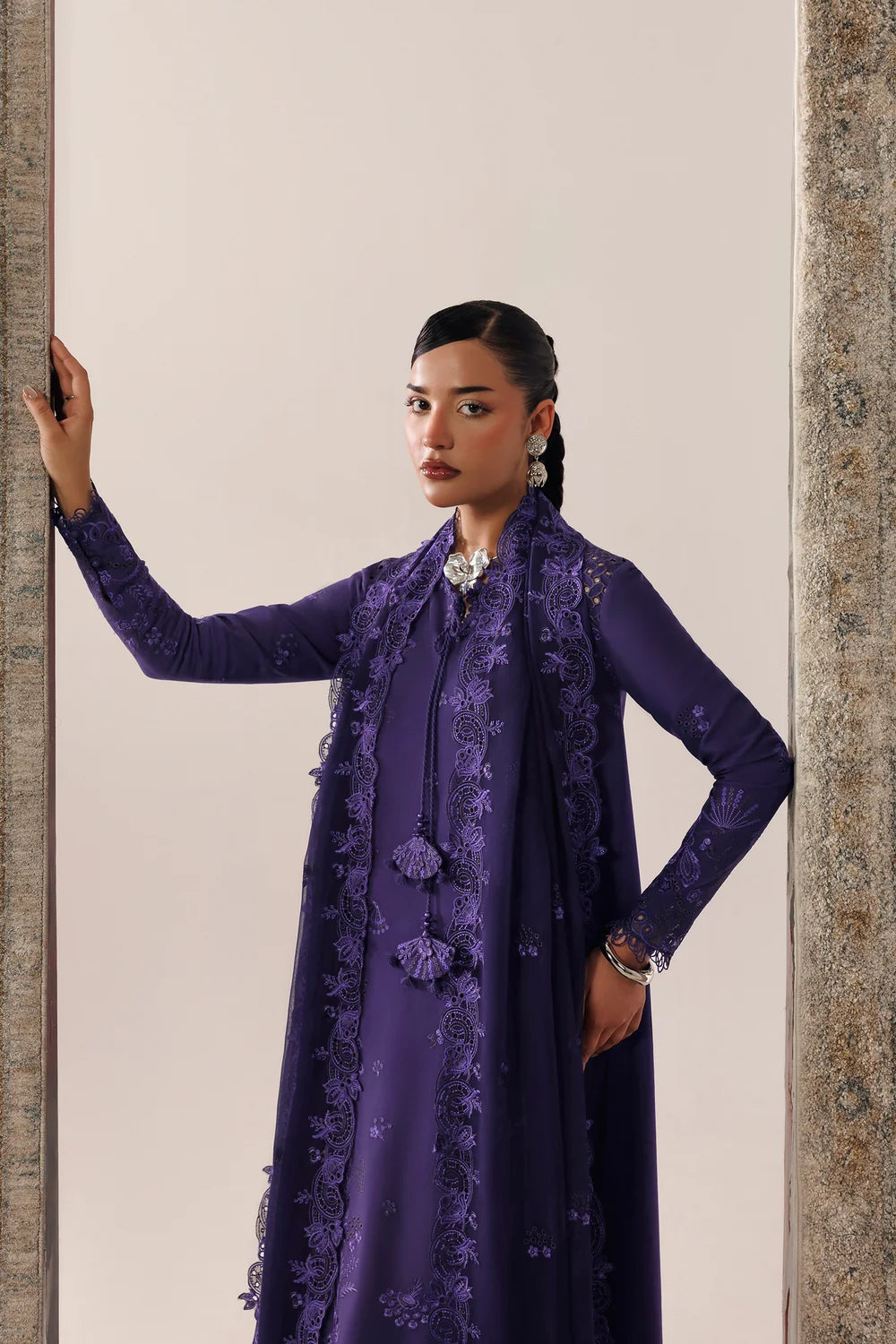 QLW-05 ZEEMAL | Qline Linen ‘26 | Qalamkar