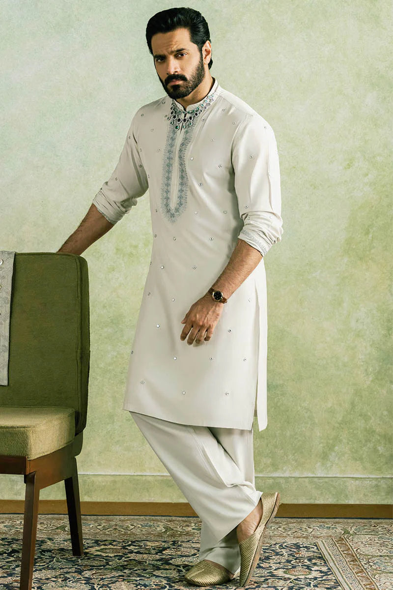 'Subuk' Kurta Pajama | REPUBLIC MENSWEAR