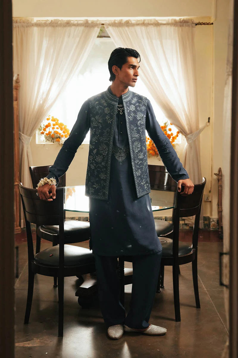 Kamal' Kurta Pajama | REPUBLIC MENSWEAR
