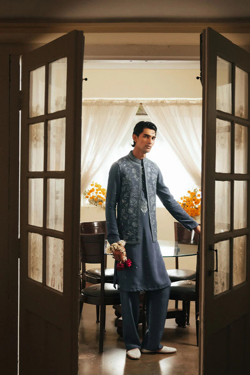 Kamal' Kurta Pajama | REPUBLIC MENSWEAR