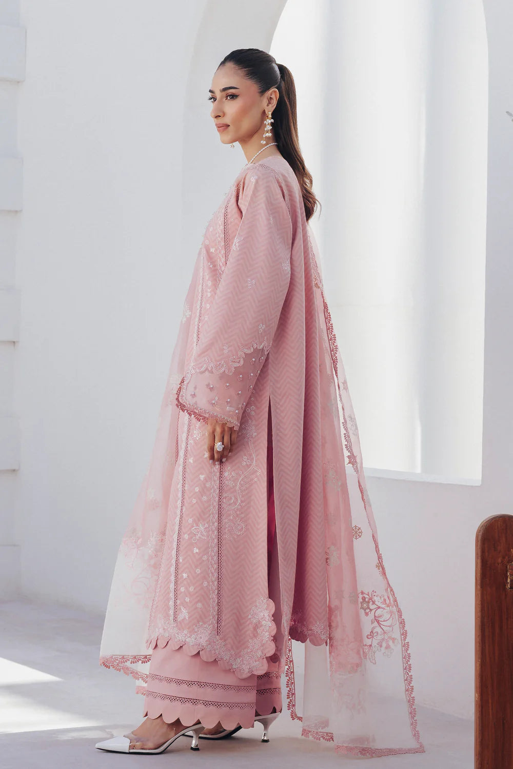 QBP-03 GIANA | Basic Pret ‘26 | Qalamkar