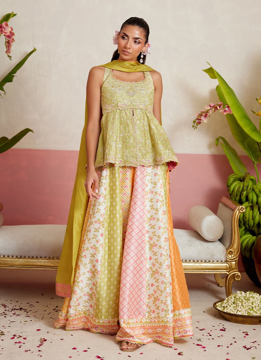 Tayla Shirt, Dupatta And Dhaka Pants | MAYNA FESTIVE PRINTS '26 | FARAH TALIB AZIZ