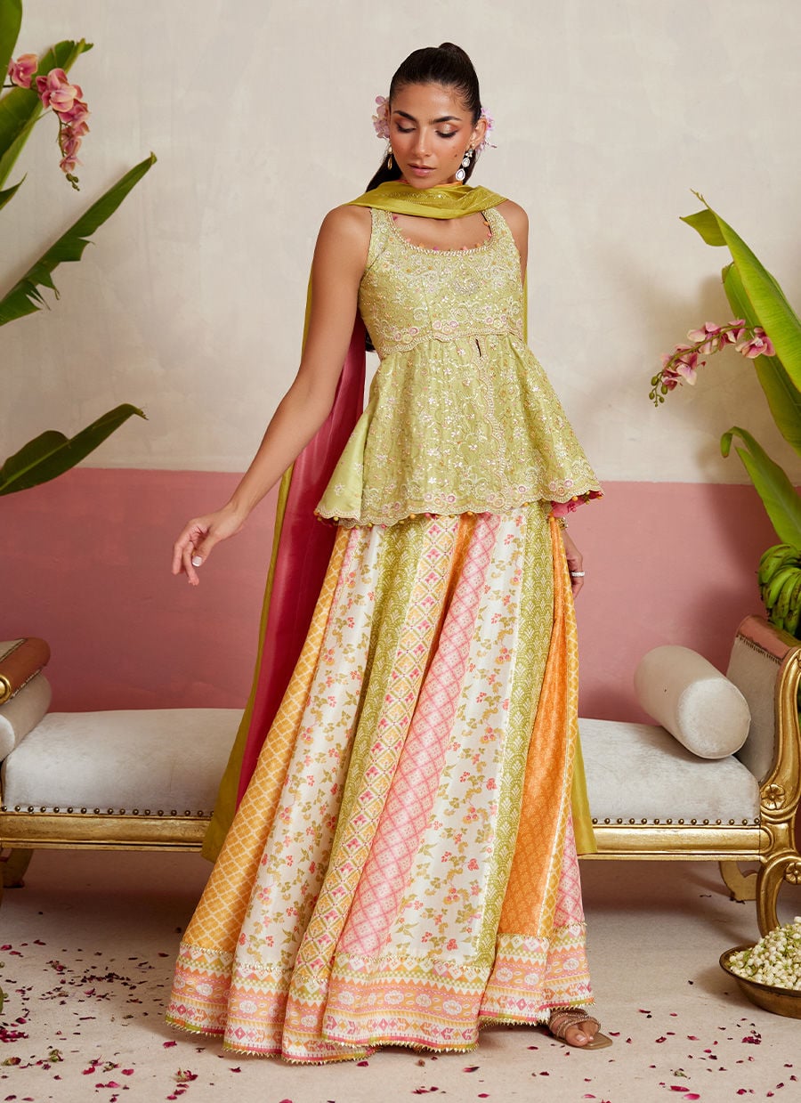 Tayla Shirt, Dupatta And Dhaka Pants | MAYNA FESTIVE PRINTS '26 | FARAH TALIB AZIZ