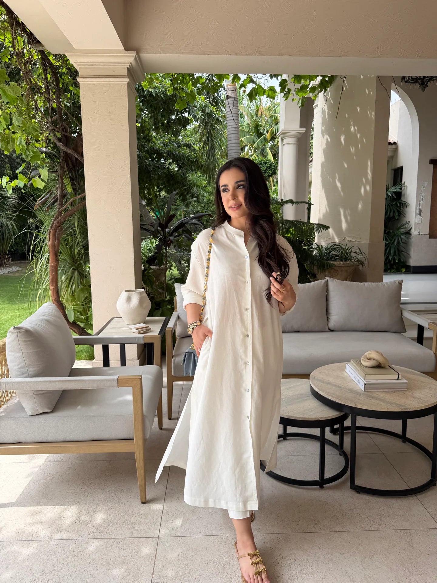 OVERSIZED LINEN SHIRT DRESS IN WHITE | Sak Atelier