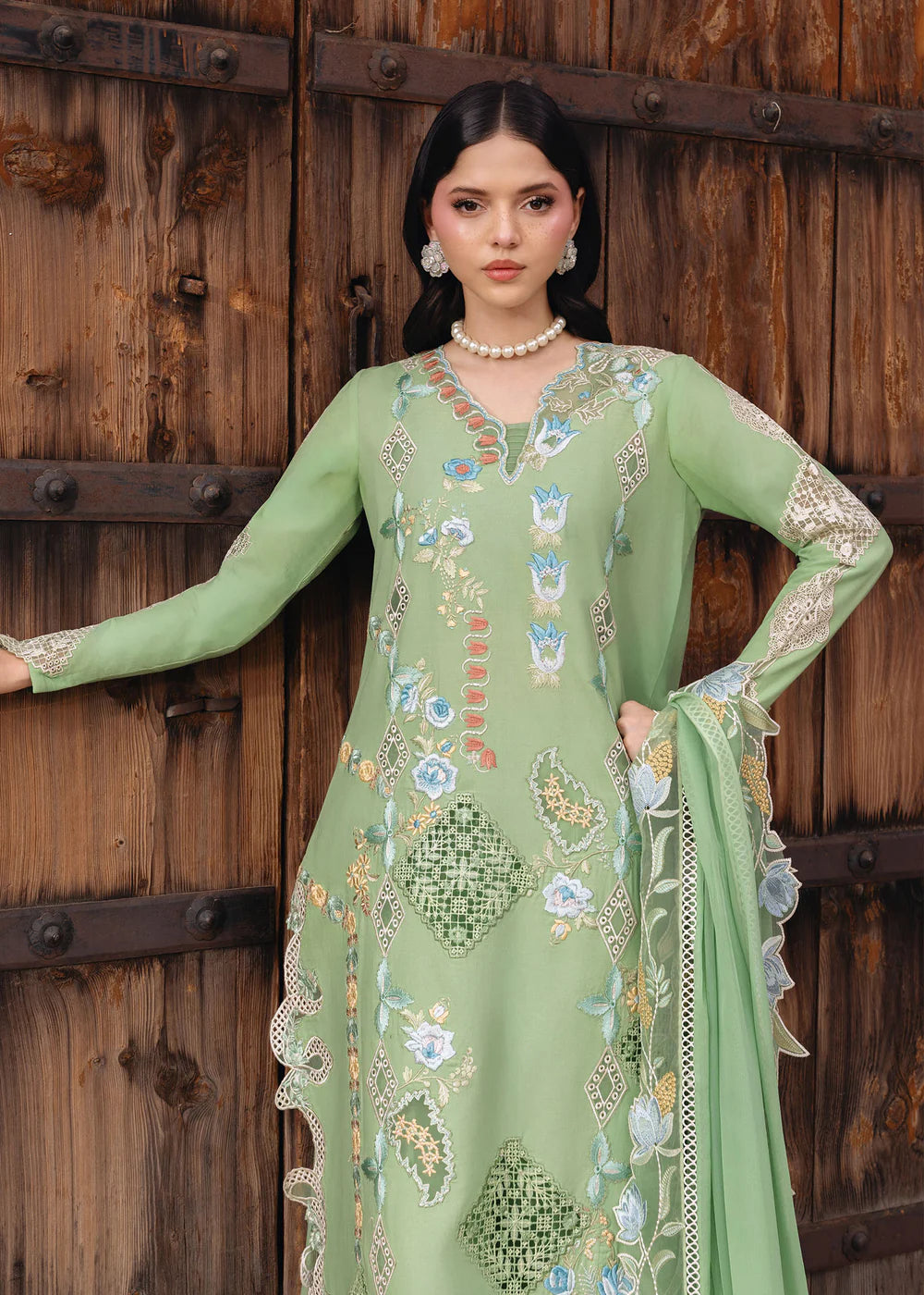 Celeste Bloom | Raya Lawn Pret | Saira Shakira