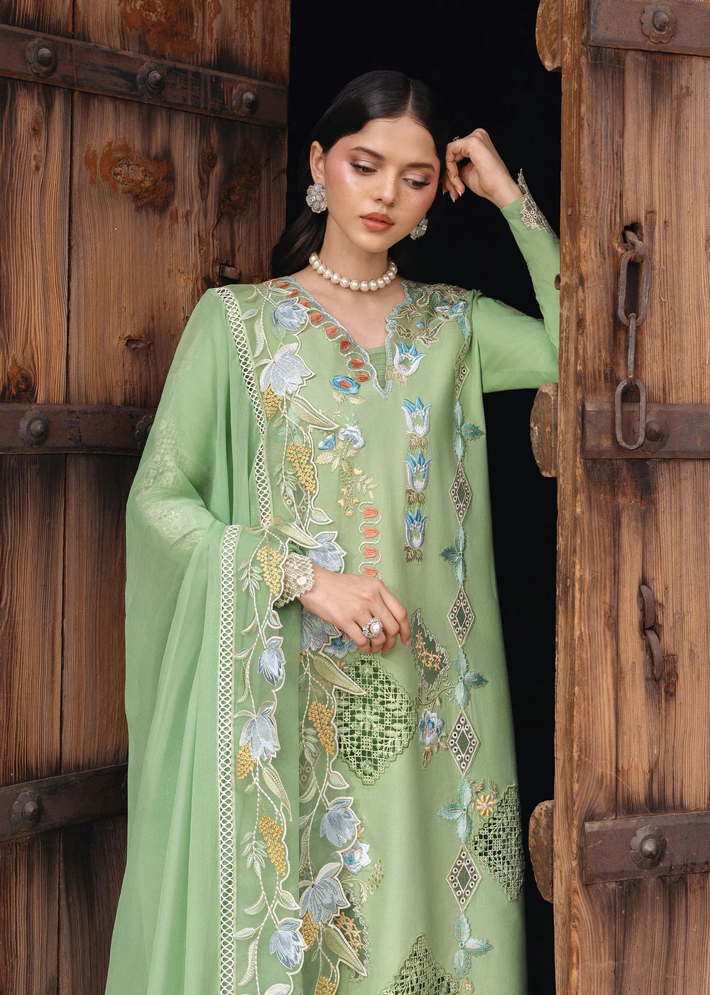 Celeste Bloom | Raya Lawn Pret | Saira Shakira