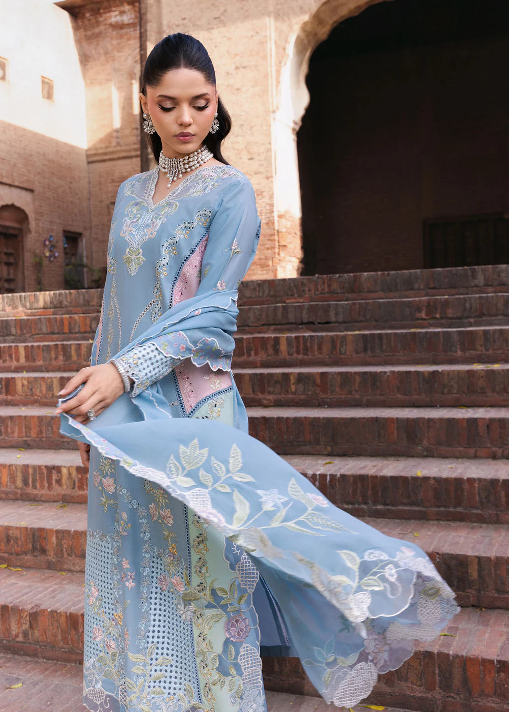 Auréline | Raya Lawn Pret | Saira Shakira