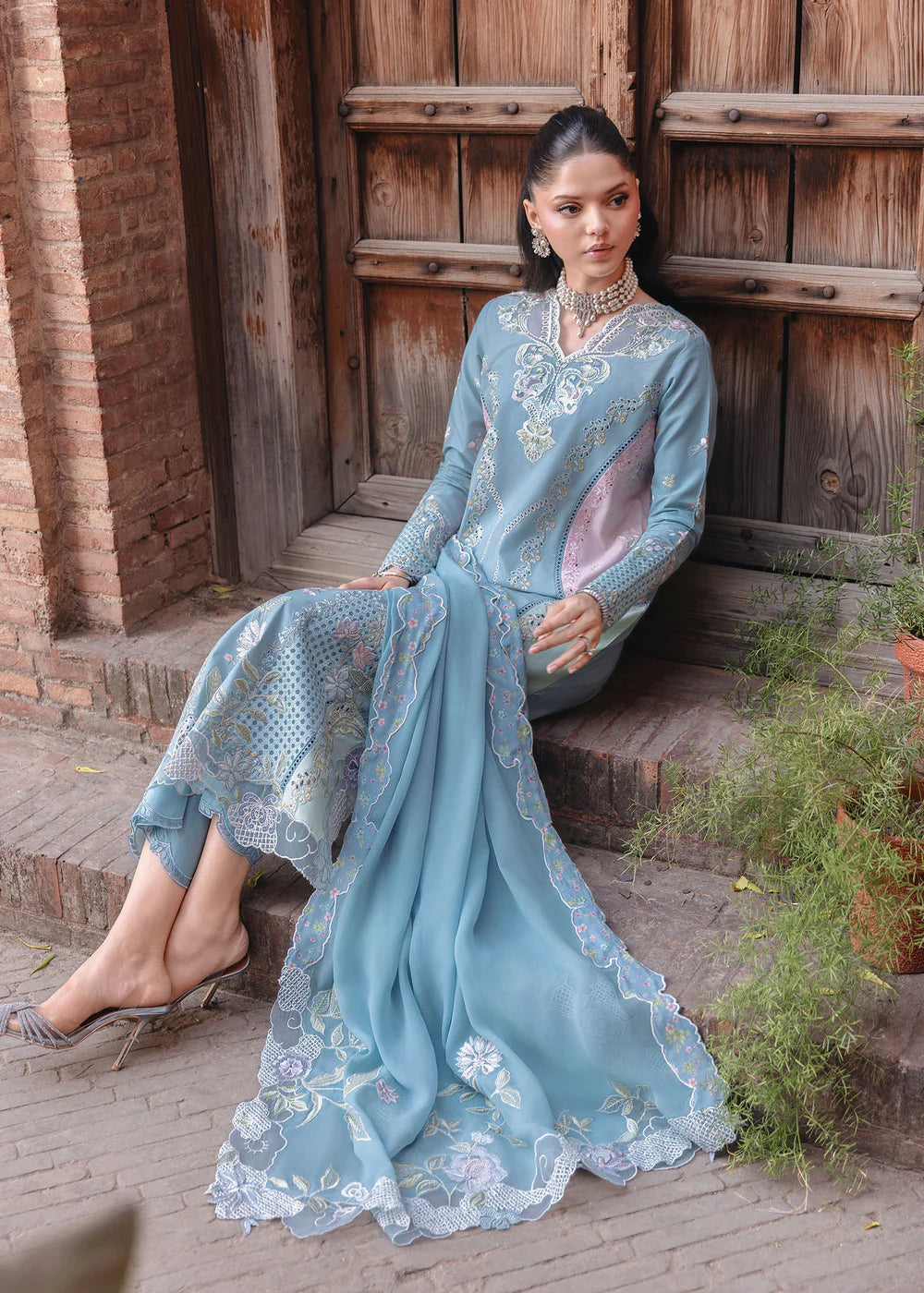 Auréline | Raya Lawn Pret | Saira Shakira
