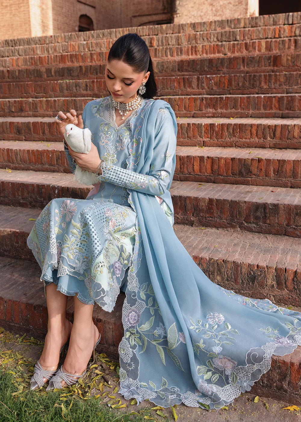 Auréline | Raya Lawn Pret | Saira Shakira