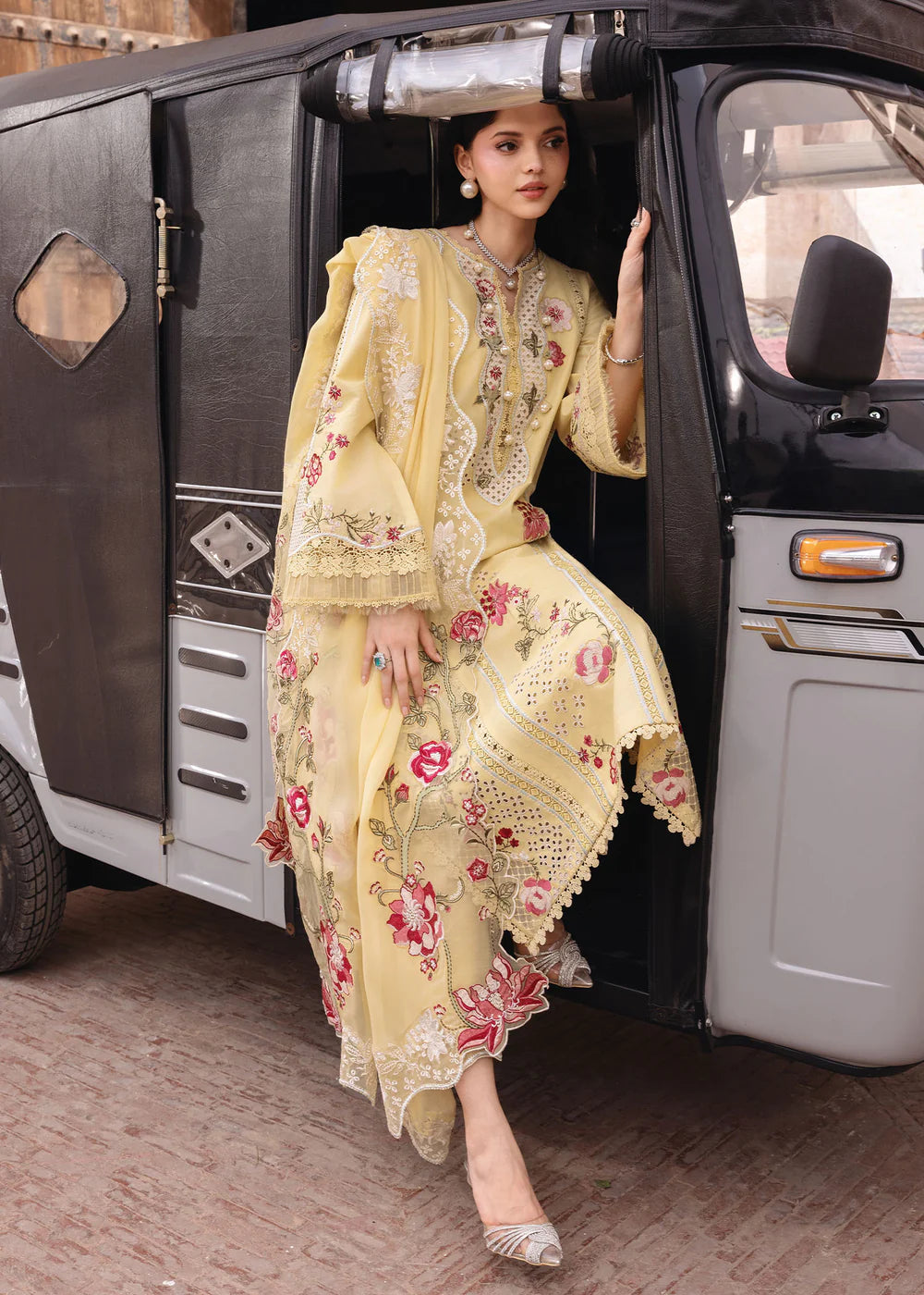 Zarminé | Raya Lawn Pret | Saira Shakira