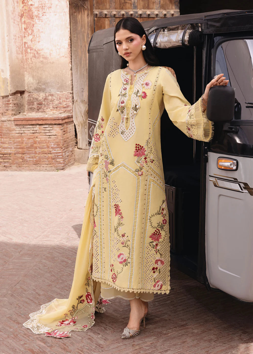 Zarminé | Raya Lawn Pret | Saira Shakira