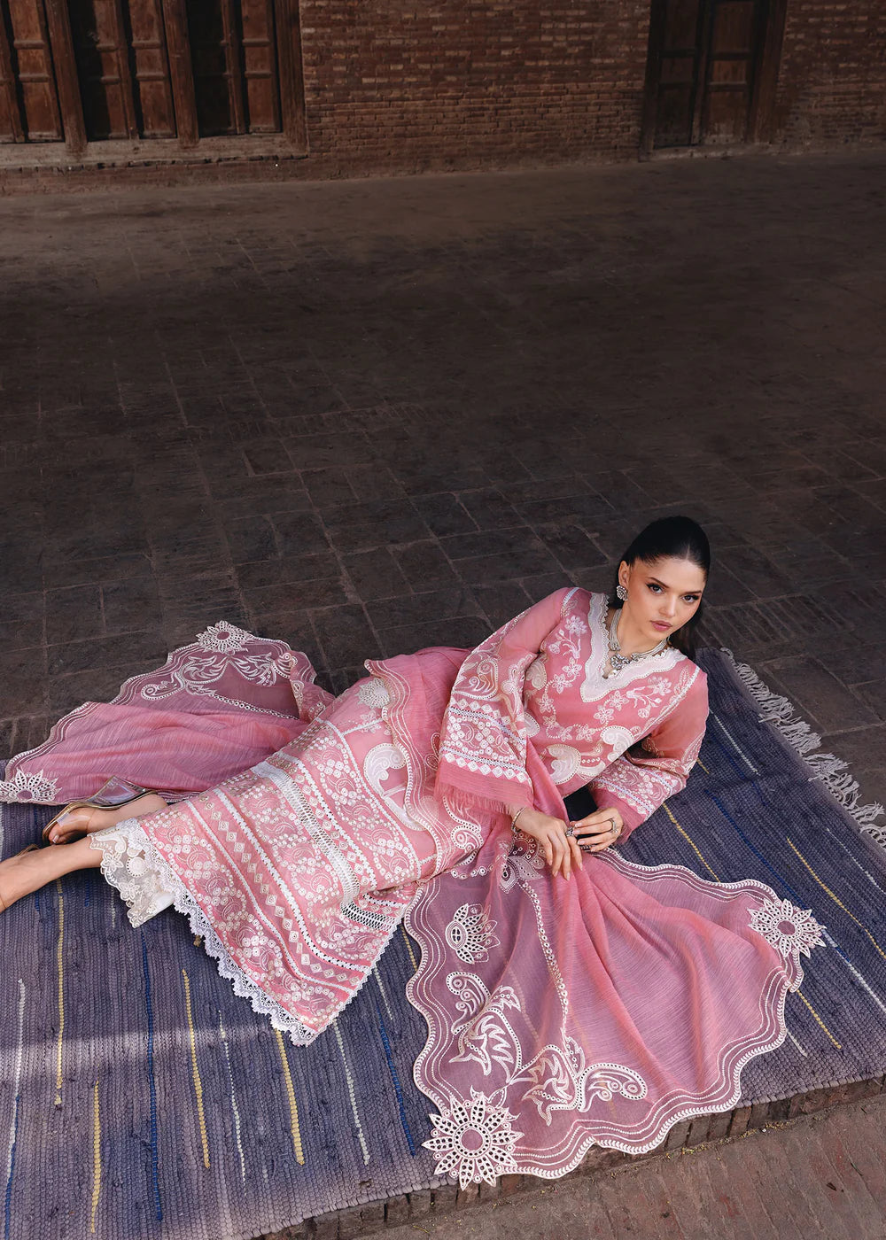 Rosabelle | Raya Lawn Pret | Saira Shakira
