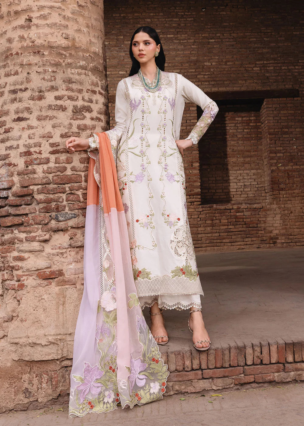 Nooré | Raya Lawn Pret | Saira Shakira