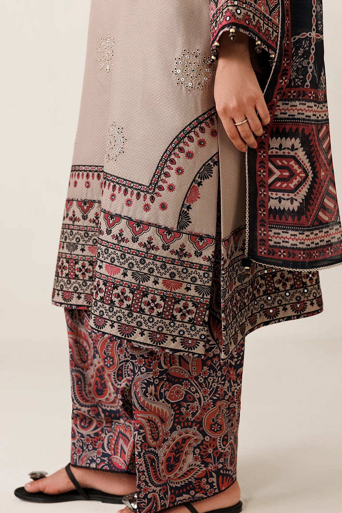EMBROIDERED PREMIUM DOBBY UW-0282 | Unstitched | Jazmin