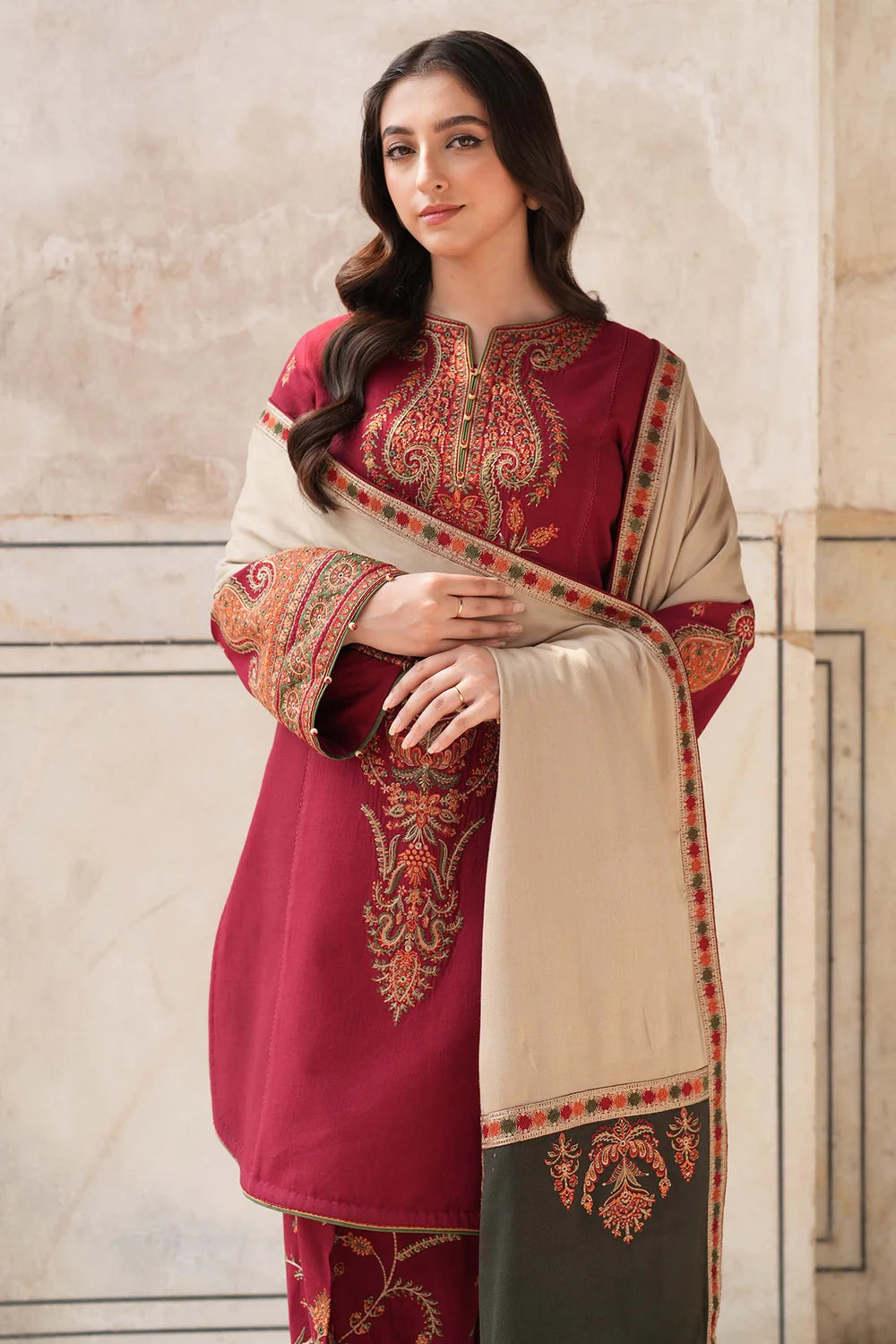 EMBROIDERED SLUB KHADDAR DW'24 D3 | Unstitched | Jazmin