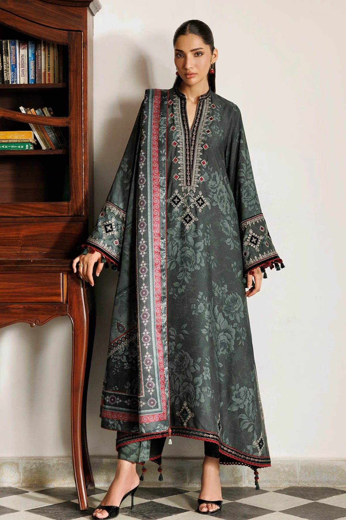 EMBROIDERED PREMIUM VISCOSE UW-0268 | Unstitched | Jazmin