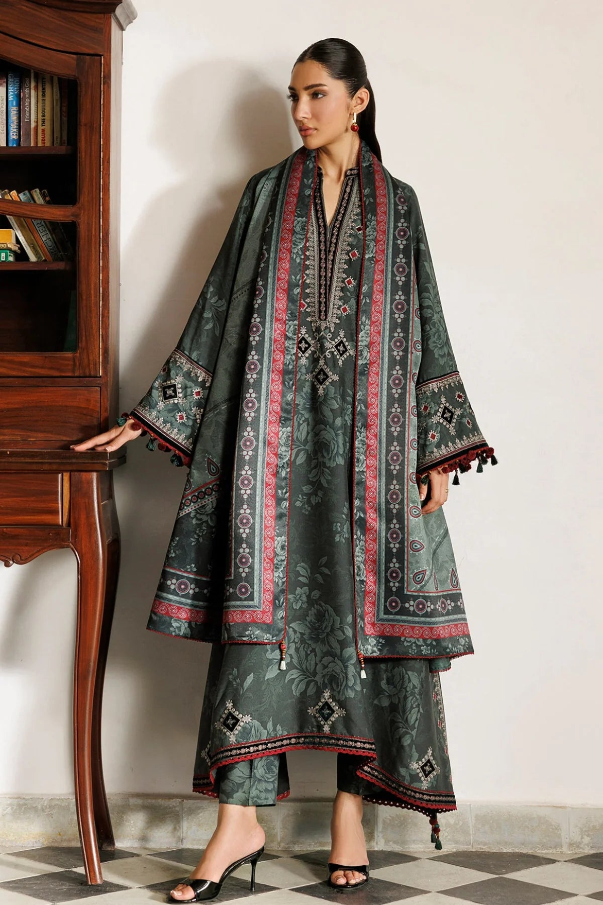 EMBROIDERED PREMIUM VISCOSE UW-0268 | Unstitched | Jazmin