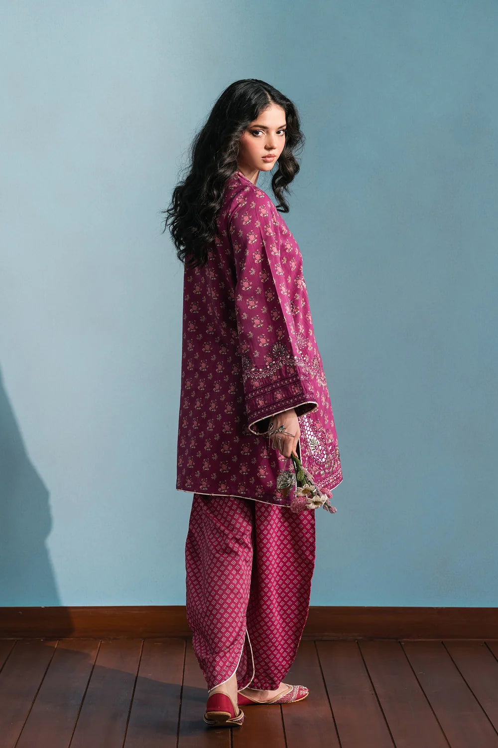 PURPLE ORCHID | E4749-103-522 | Rozana Winter Drop 1 | Ethnc