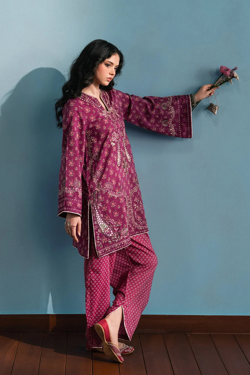 PURPLE ORCHID | E4749-103-522 | Rozana Winter Drop 1 | Ethnc