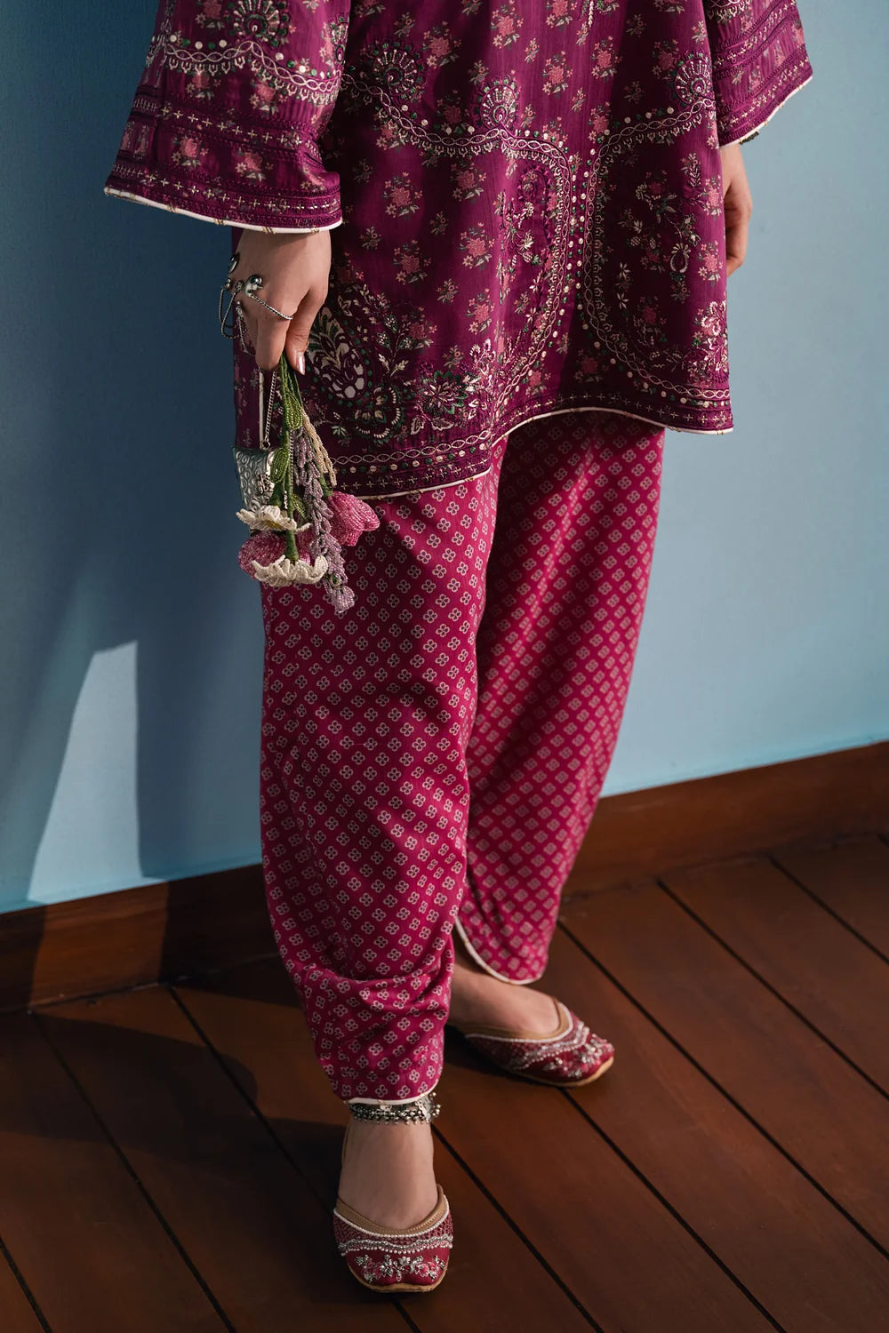 PURPLE ORCHID | E4749-103-522 | Rozana Winter Drop 1 | Ethnc