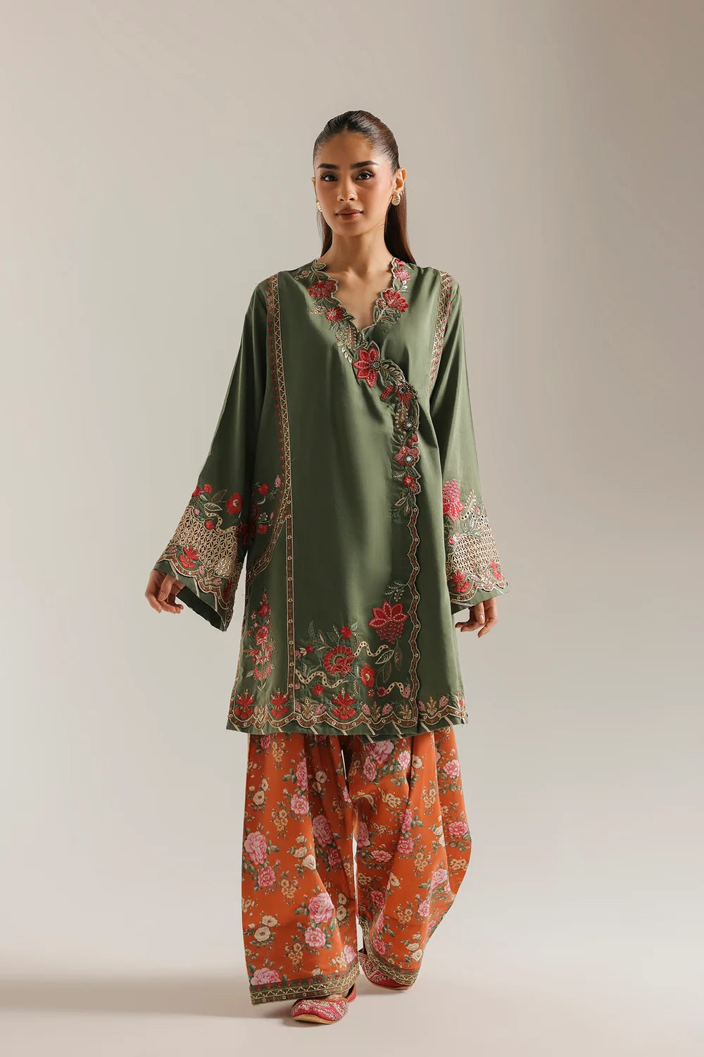 OLIVE | E4748-103-121 | Rozana Winter Drop 1 | Ethnc