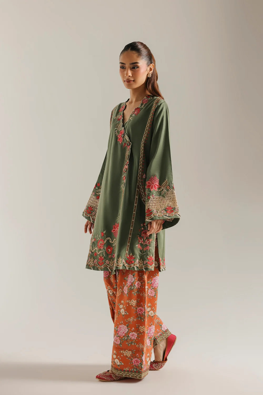 OLIVE | E4748-103-121 | Rozana Winter Drop 1 | Ethnc